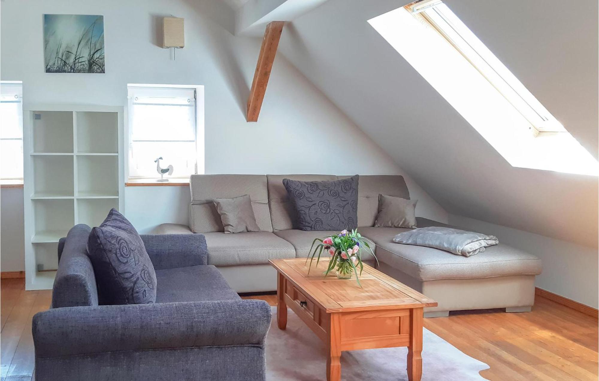 Nice Home In Neu Zauche Ot Caminche With Wifi Caminchen Bagian luar foto