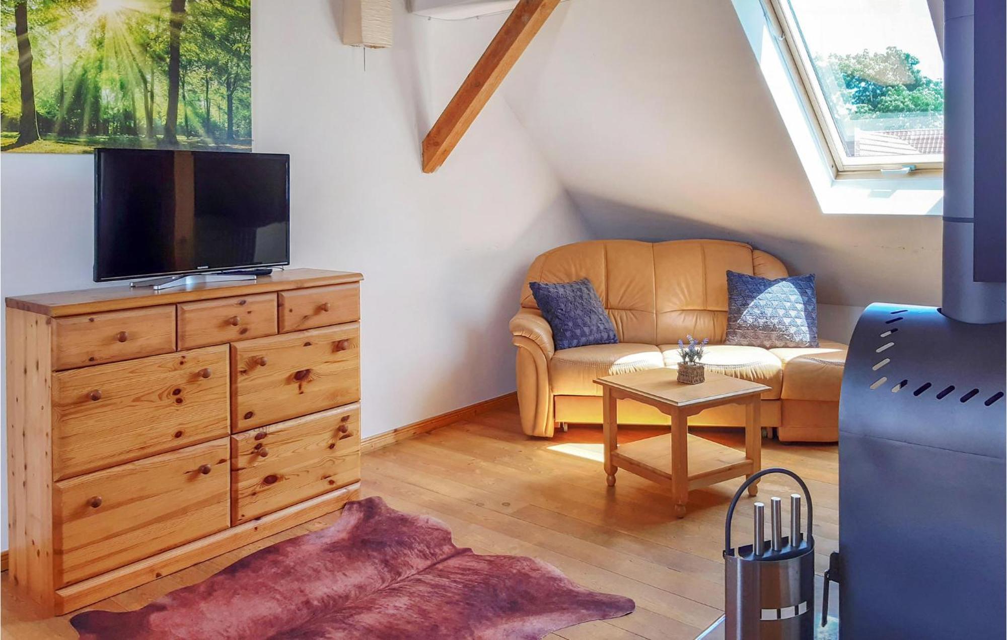 Nice Home In Neu Zauche Ot Caminche With Wifi Caminchen Bagian luar foto