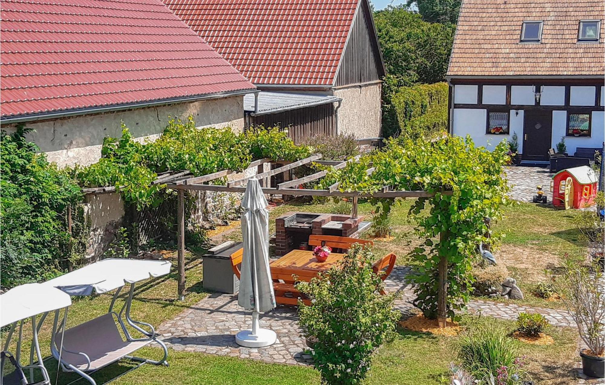 Nice Home In Neu Zauche Ot Caminche With Wifi Caminchen Bagian luar foto